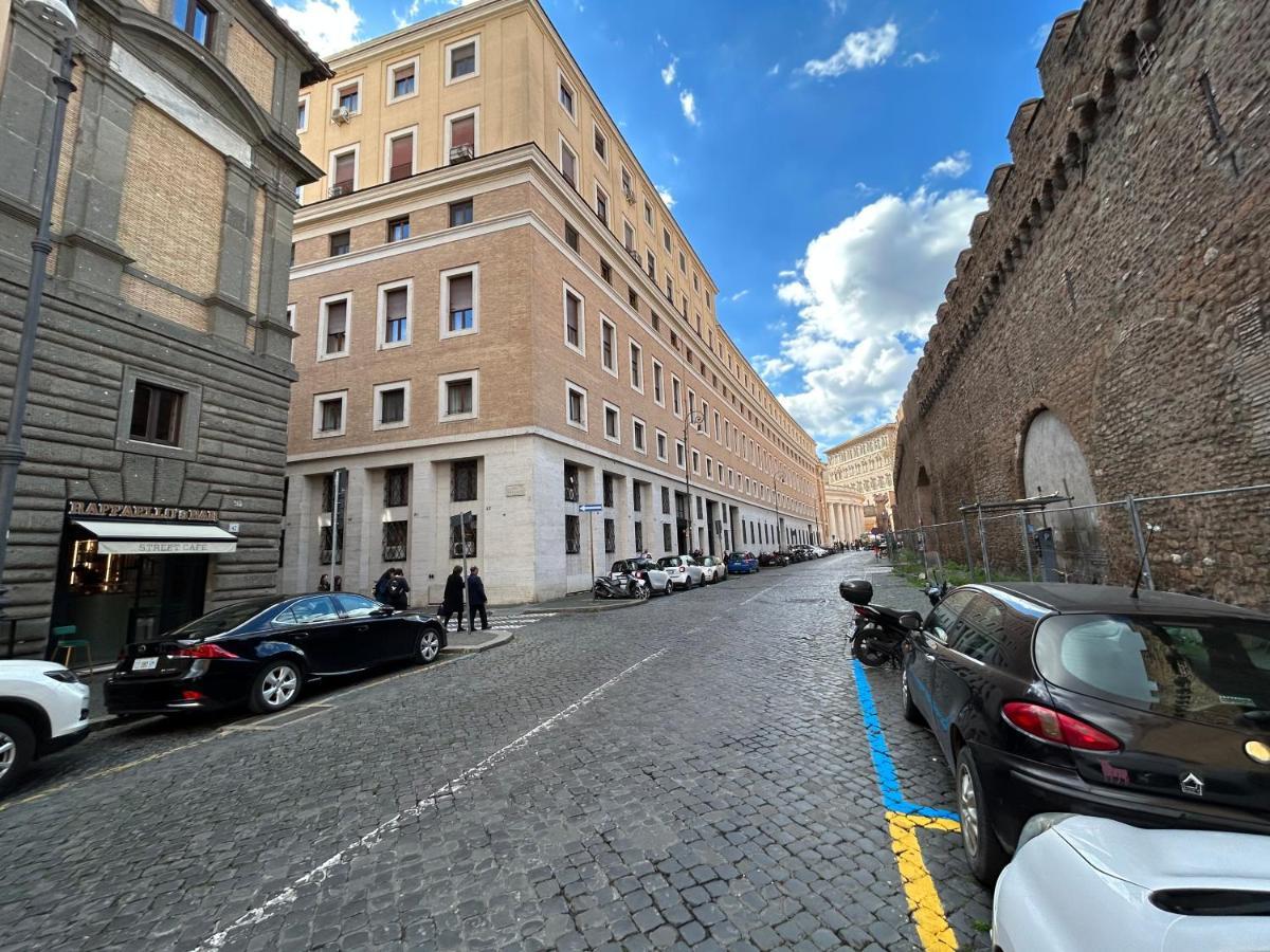 Raffaello'S Place Рим Экстерьер фото
