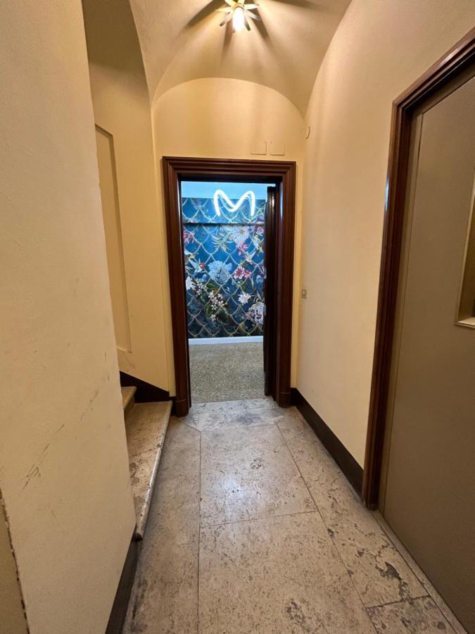 Raffaello'S Place Рим Экстерьер фото