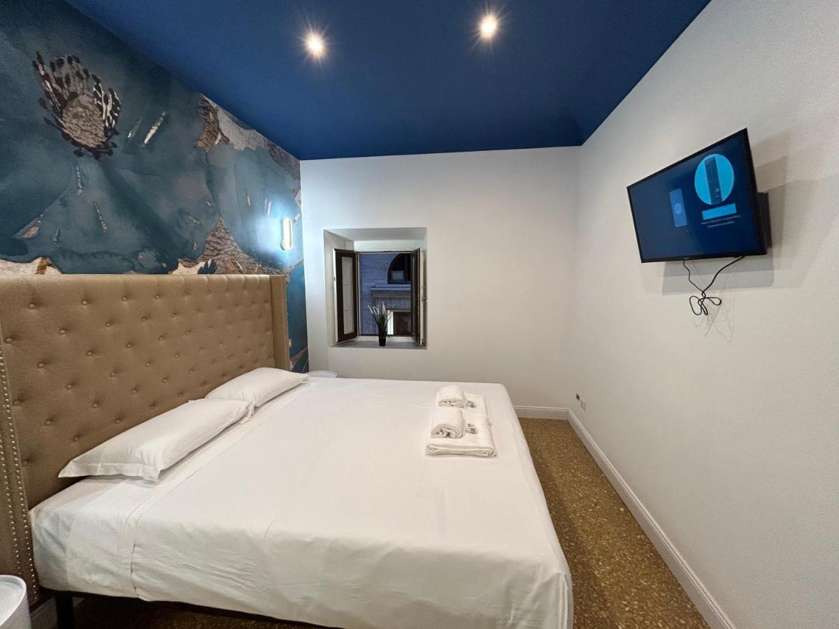 Raffaello'S Place Рим Экстерьер фото