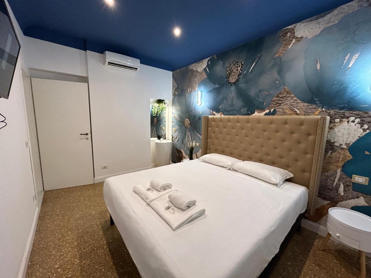Raffaello'S Place Рим Экстерьер фото